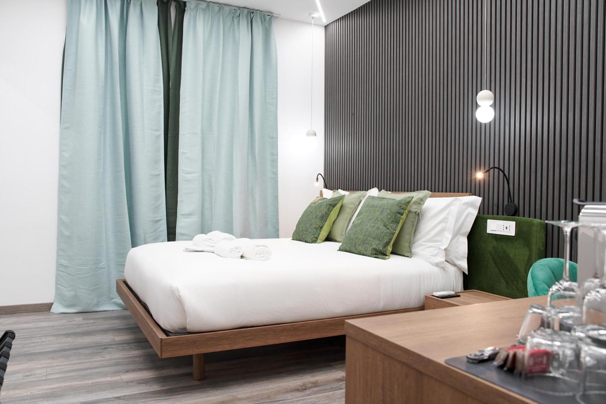 New Luxury Rooms 로마 외부 사진